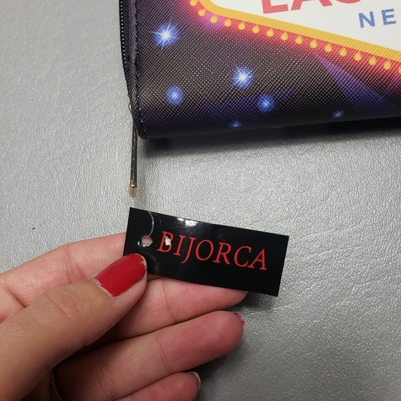3/$15 new bijorca welcome to the fabulous Las Vegas Nevada women's wallet - Picture 3 of 9